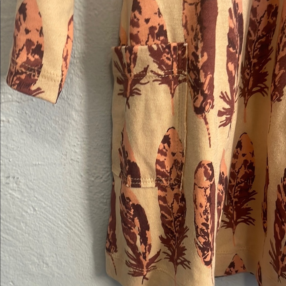 Kate Quinn NWT Feather Print Long Sleeve Dress With Pockets - Picture 4 of 5